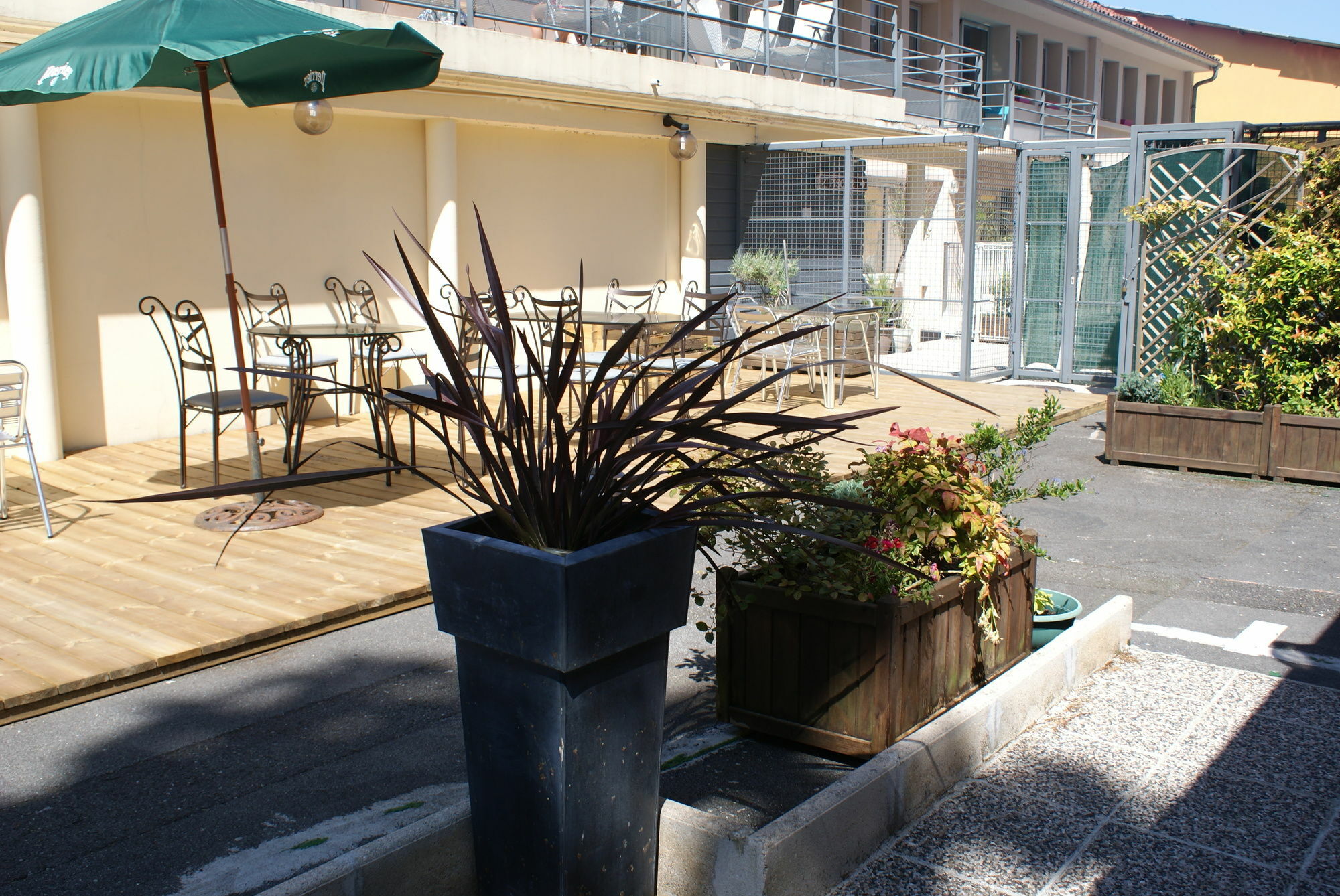 Residence Les Jardins De Lourdes Bagian luar foto
