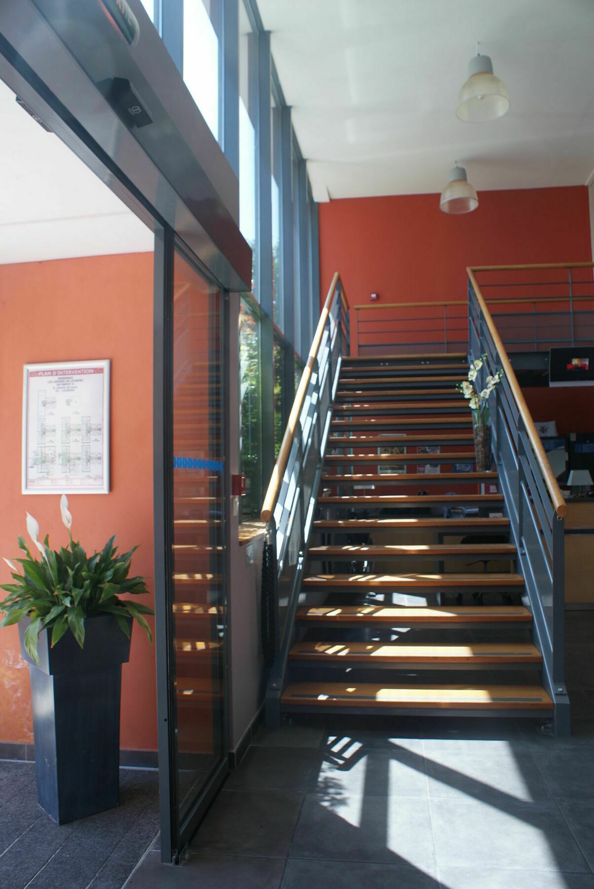 Residence Les Jardins De Lourdes Bagian luar foto