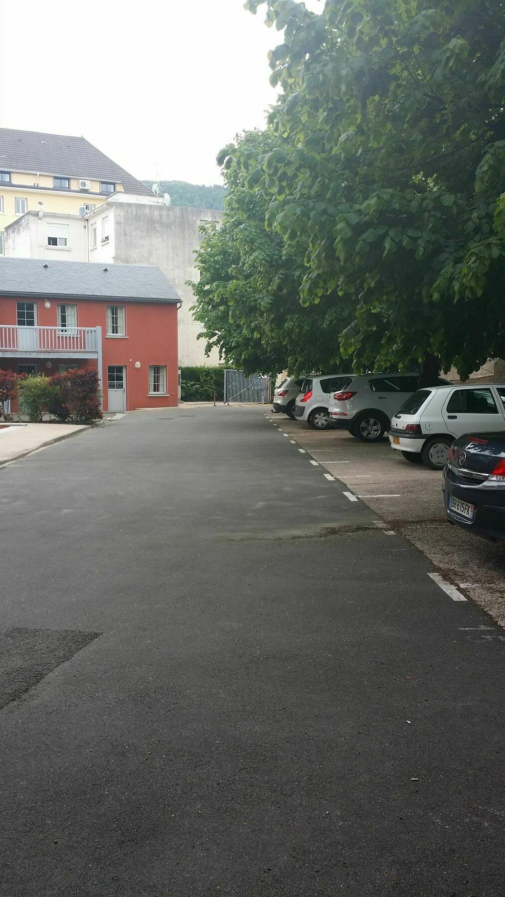 Residence Les Jardins De Lourdes Bagian luar foto